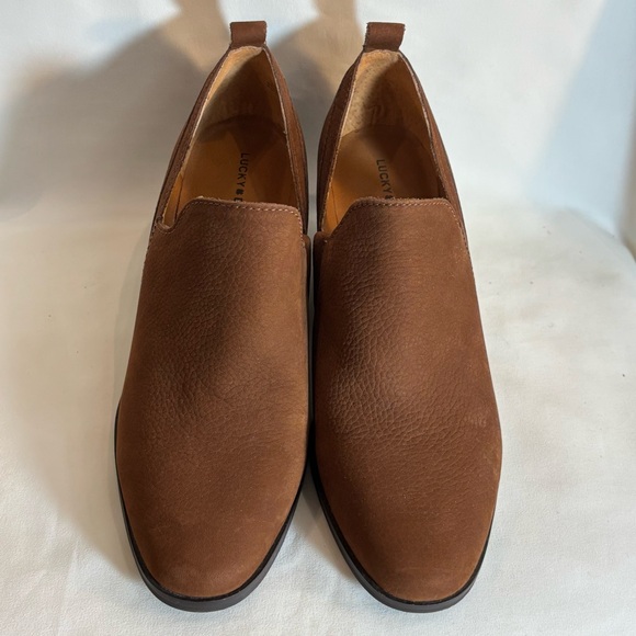 LUCKY BRAND Sz 9.5 Vennia Slip-On Almond Toe Stacked Heel Suede Booties NEW - Picture 2 of 10
